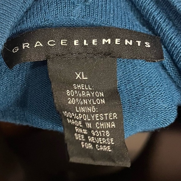 Grace Elements Blue Cowl Neck Top with side cut outs size XL - Picture 8 of 11